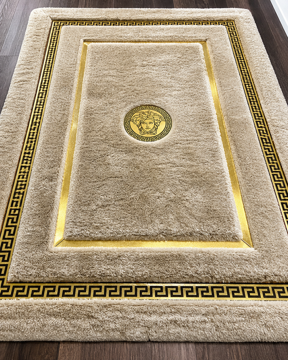 Luxury Royale Heritage Carpet – Golden Ivory